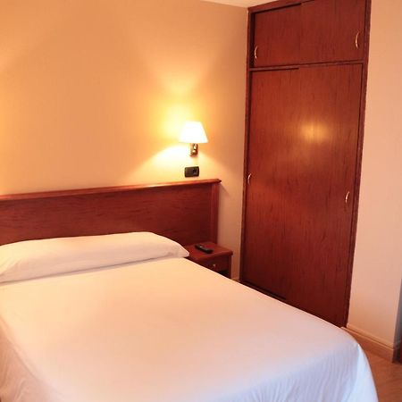 Hotel Maycar A Coruna Bagian luar foto