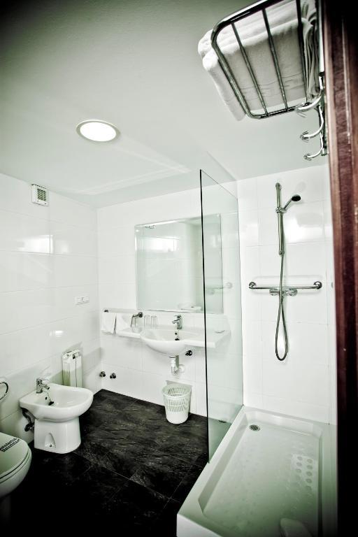 Hotel Maycar A Coruna Bagian luar foto