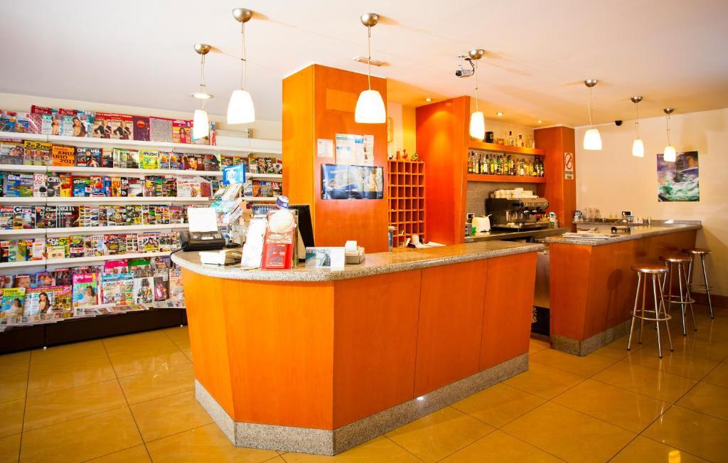 Hotel Maycar A Coruna Bagian luar foto