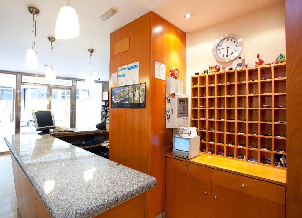 Hotel Maycar A Coruna Bagian luar foto