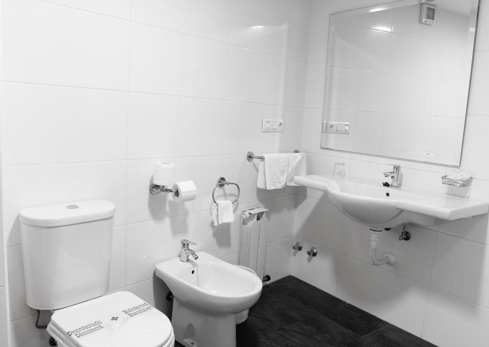 Hotel Maycar A Coruna Bagian luar foto