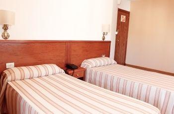 Hotel Maycar A Coruna Bagian luar foto
